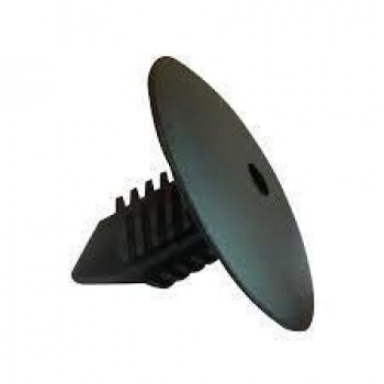 Крепление подкрылок, черный RENAULT: Clio II, Clio III , Espace, Kangoo, Laguna, Laguna ll, Logan, Master, Megane, Megane II, Modus, Scenic, Scenic ll, Trafic ll, Twingo  - 0262
